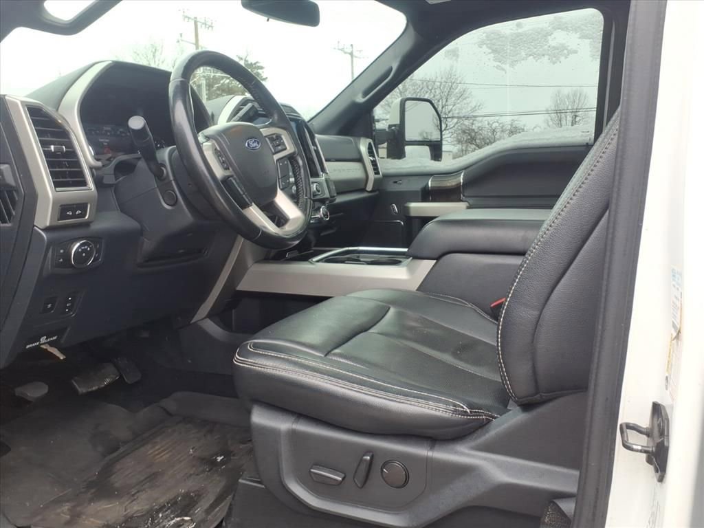 Used 2022 Ford F350 Lariat w/ Lariat Ultimate Package image 12