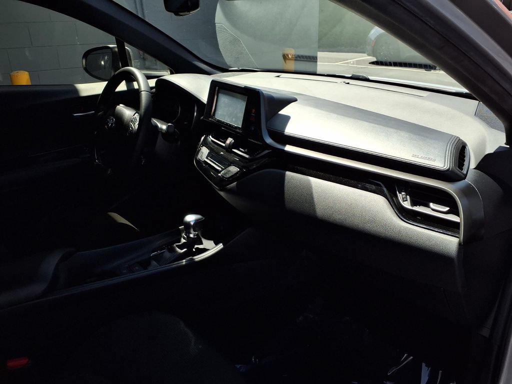 Certified 2018 Toyota C-HR XLE FWD image 34