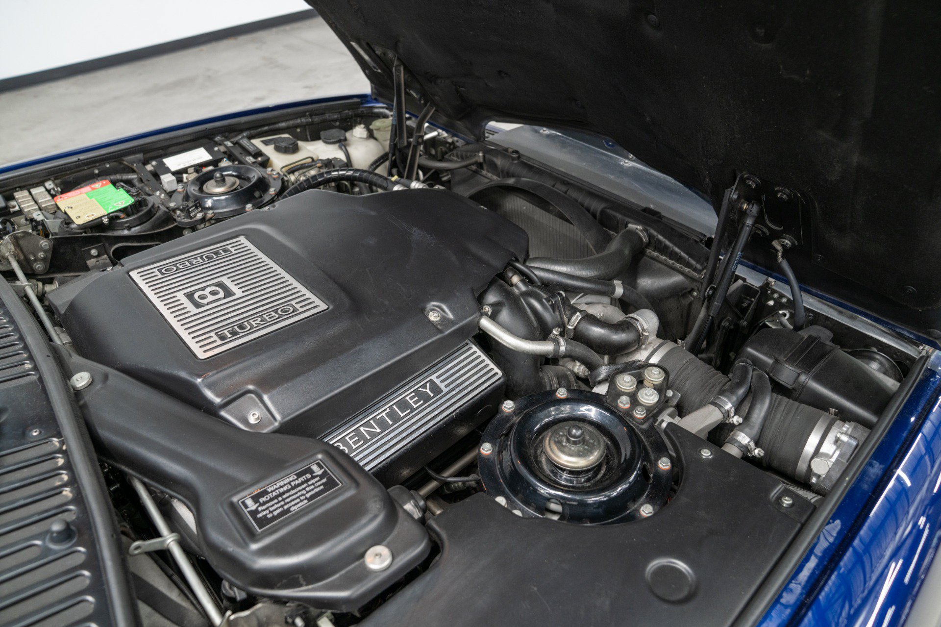 Used 1999 Bentley Azure Mulliner RWD image 11