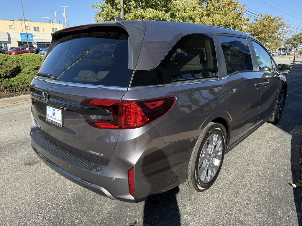 New 2026 Honda Odyssey Touring image 6