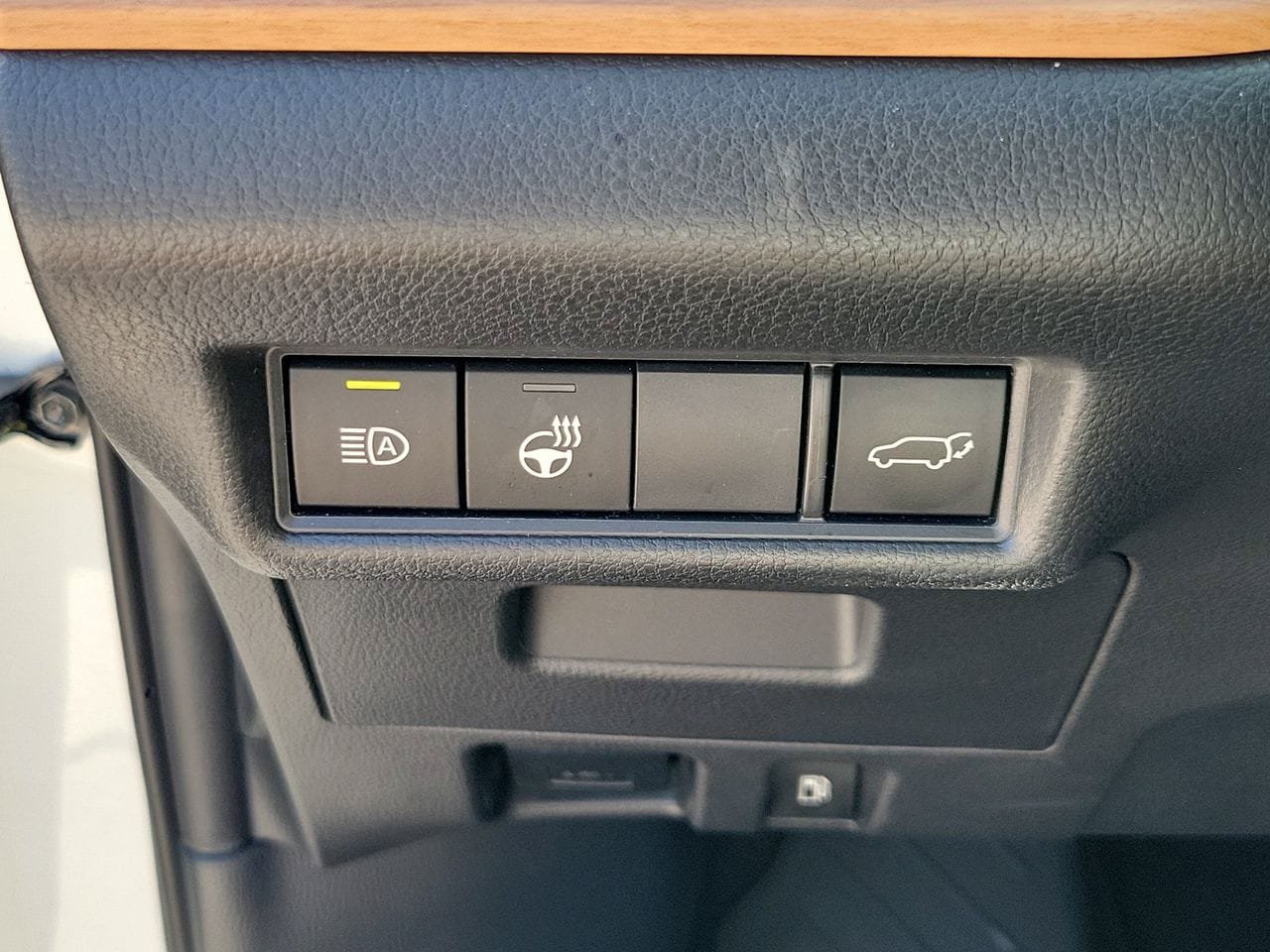 Used 2024 Toyota Grand Highlander AWD image 33