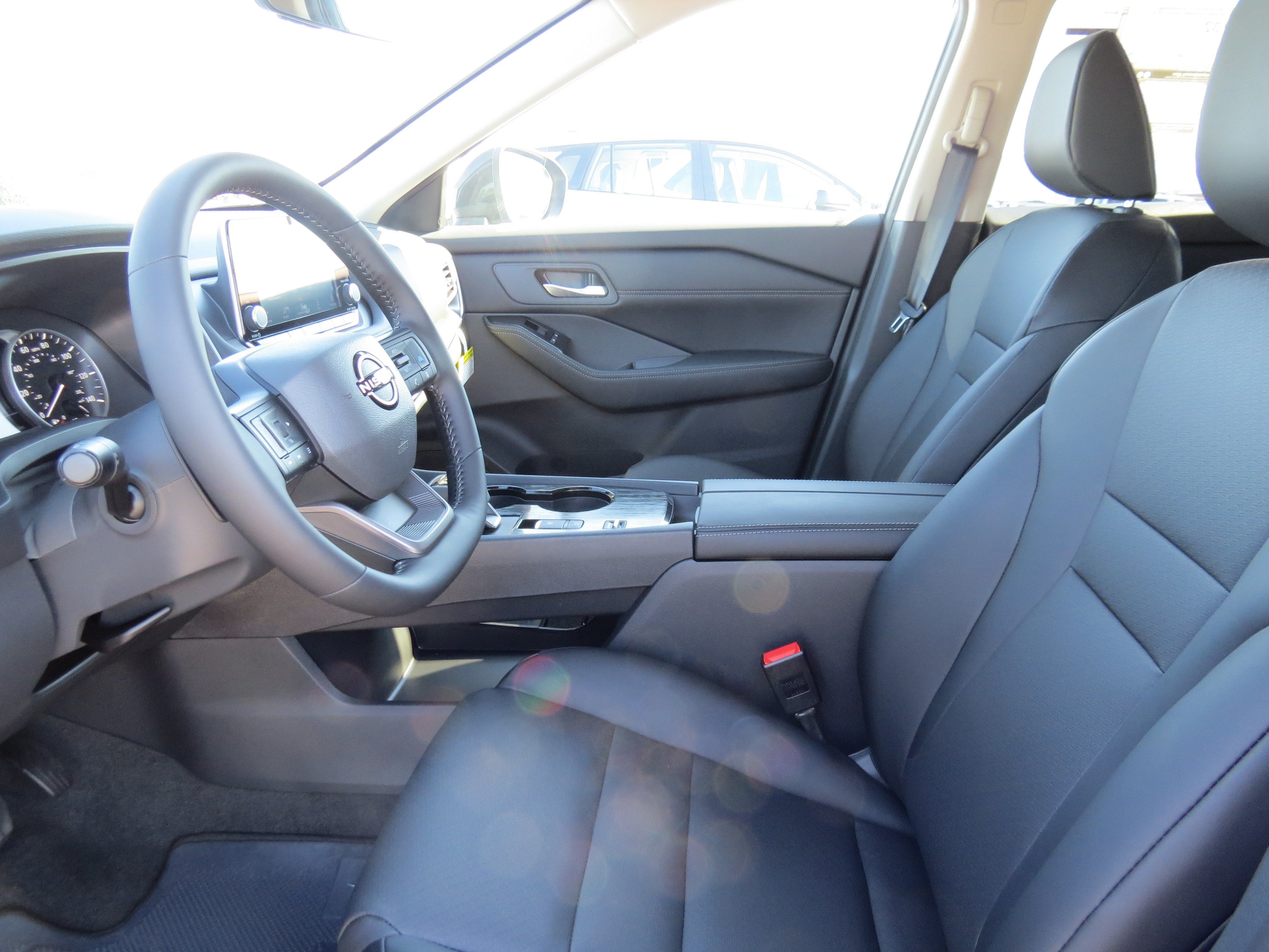 New 2026 Nissan Rogue Dark Armor FWD image 14