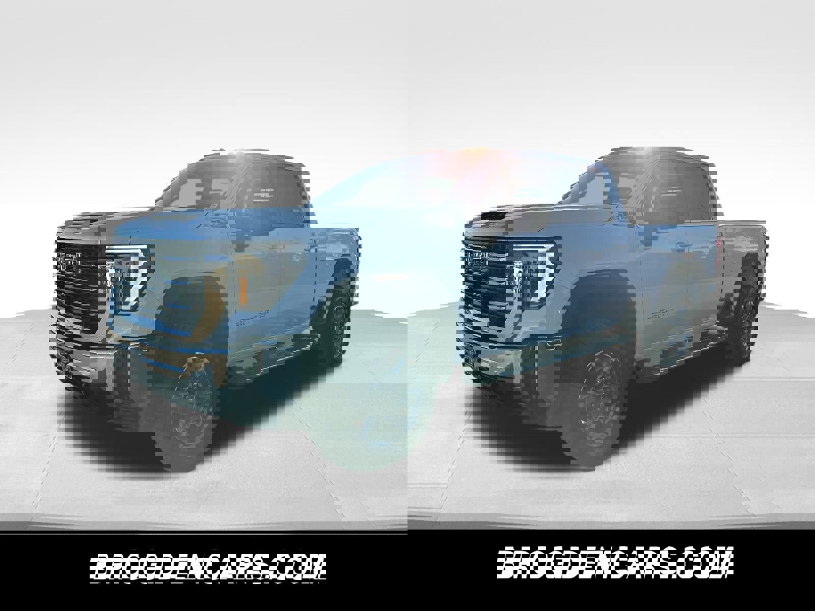 New 2026 GMC Sierra 2500 SLE image 7