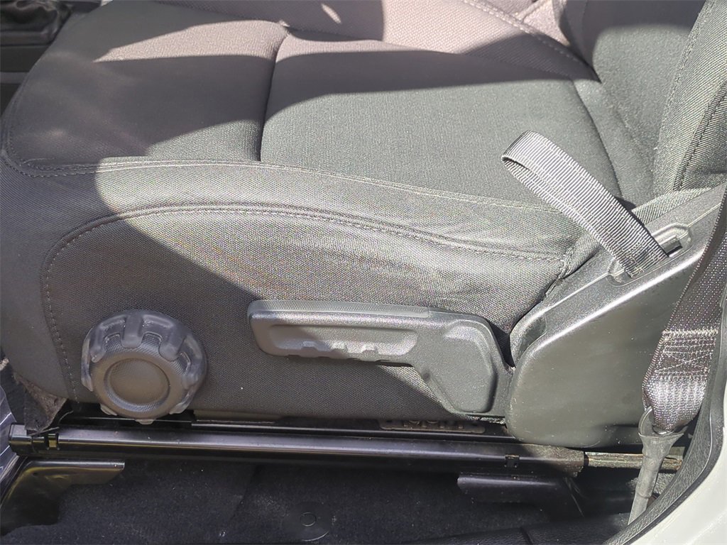 Certified 2018 Jeep Wrangler Unlimited Sport S image 22