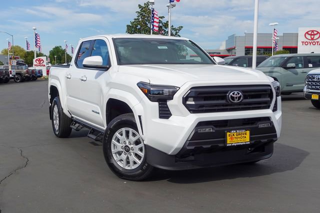 New 2026 Toyota Tacoma SR5 AWD/4WD image 2