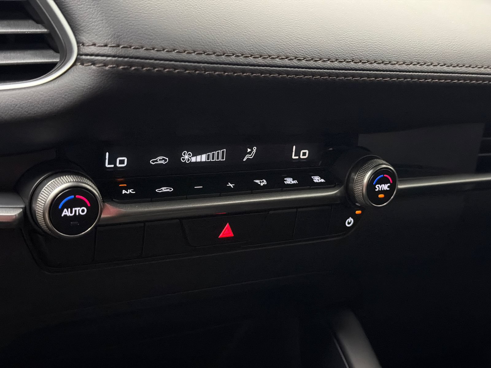 New 2026 MAZDA MAZDA3 s Sport w/ Appearance Package FWD image 24