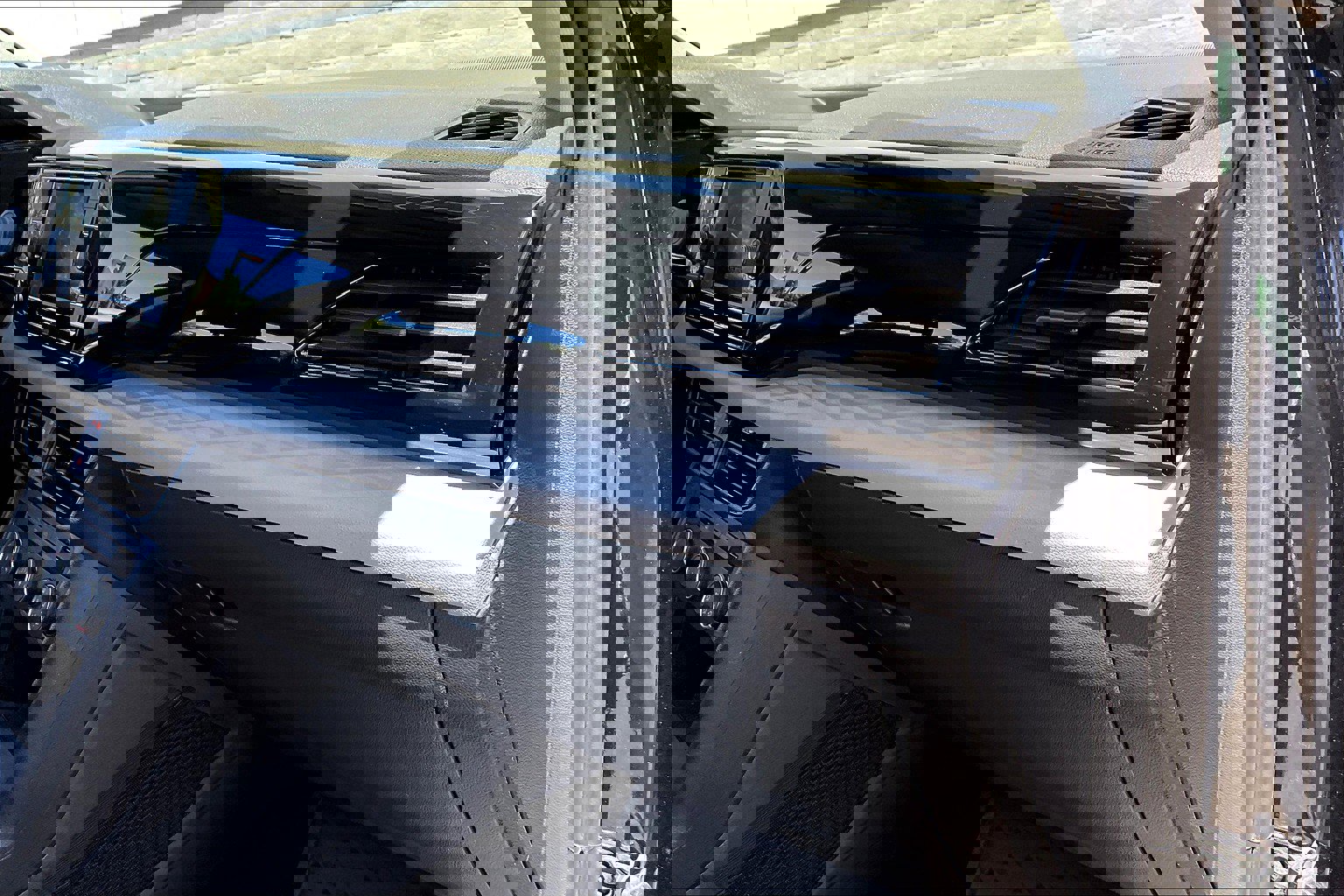 Certified 2022 Volkswagen Taos S w/ IQ Drive S Package image 16