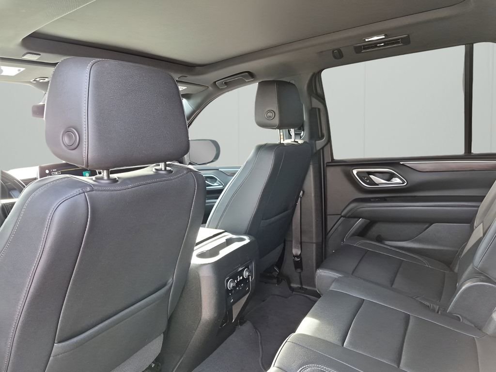 Used 2022 Chevrolet Tahoe Z71 w/ Off-Road Capability Package image 18