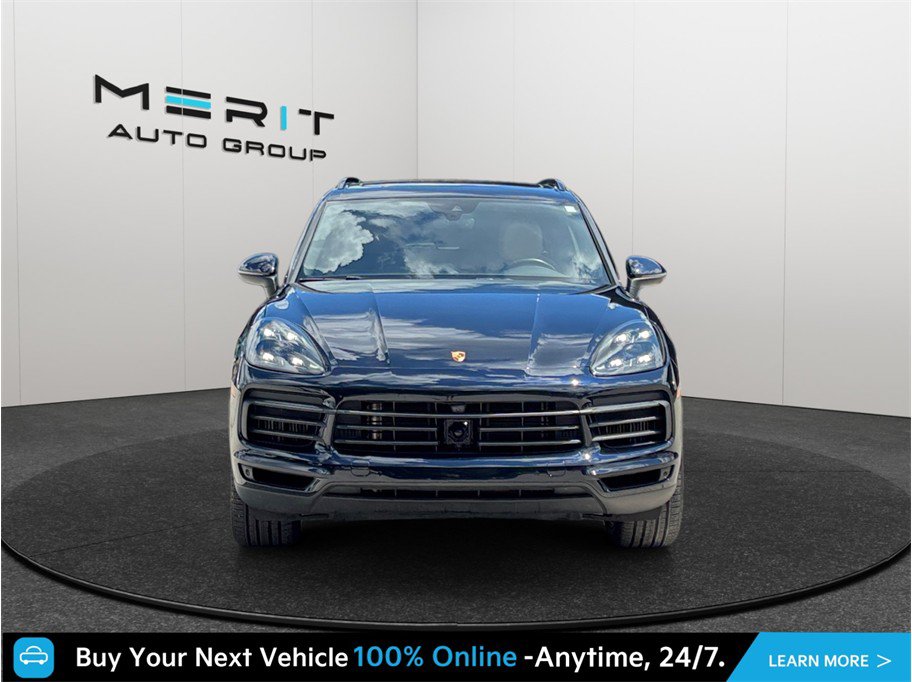 Used 2023 Porsche Cayenne S Platinum w/ Premium Package Plus AWD/4WD image 3