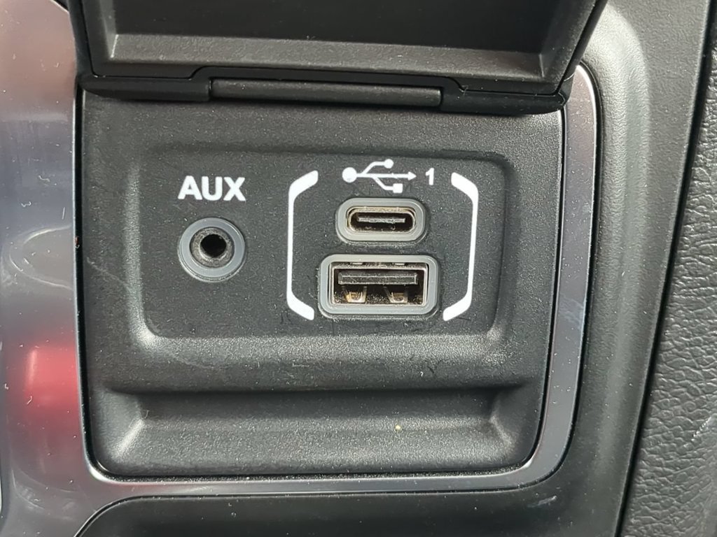Used 2023 Jeep Wrangler Sport AWD/4WD image 22