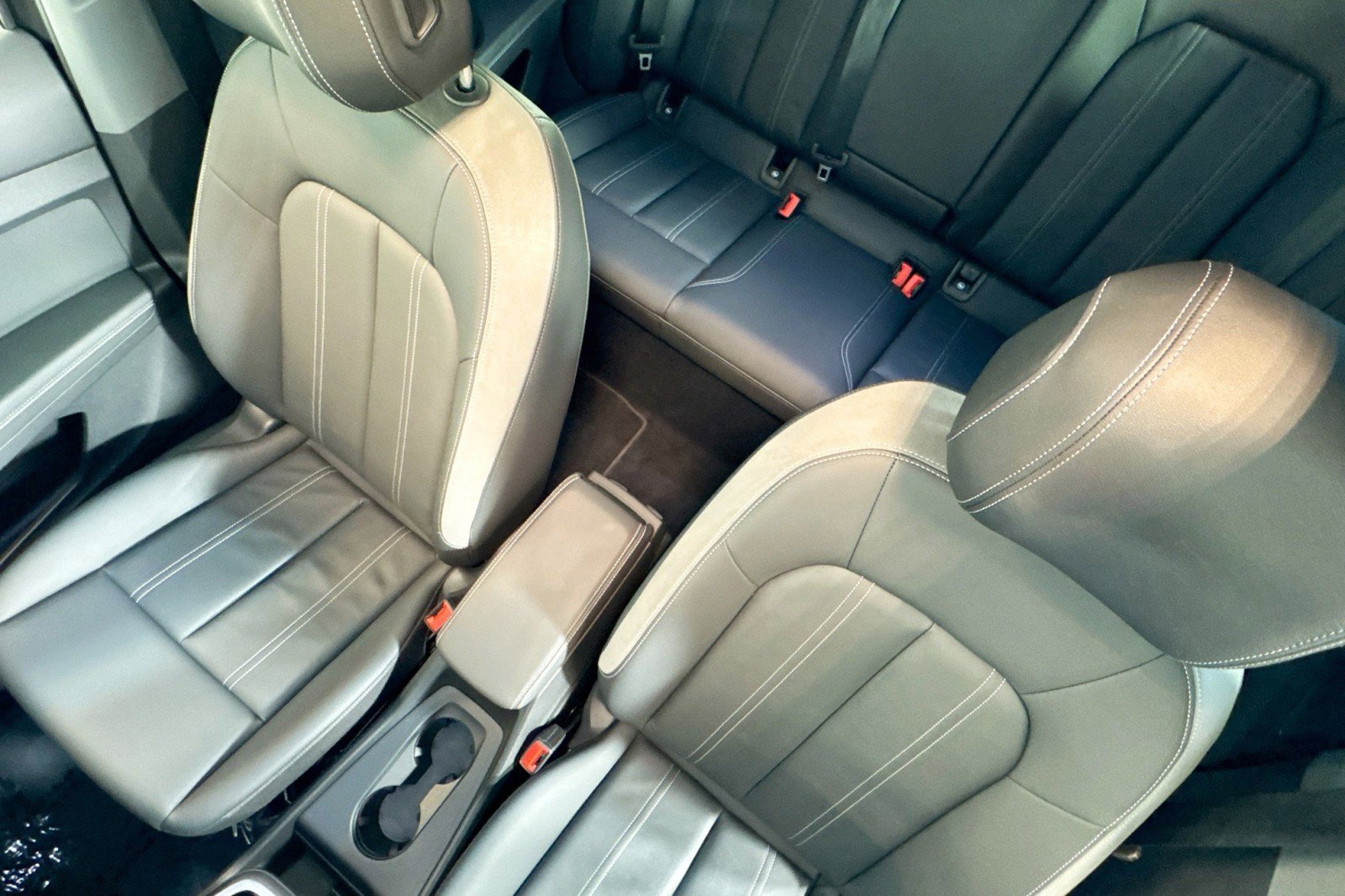 Used 2023 Audi Q4 e-tron Premium Plus w/ Premium Plus image 19