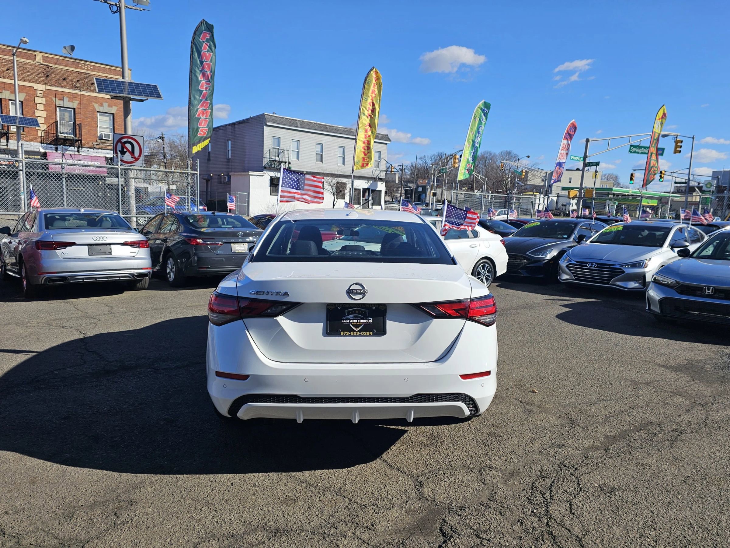 Used 2025 Nissan Sentra SV image 7