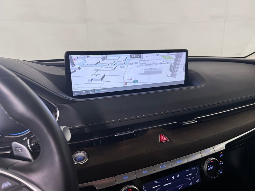 Used 2024 Genesis G80 image 16