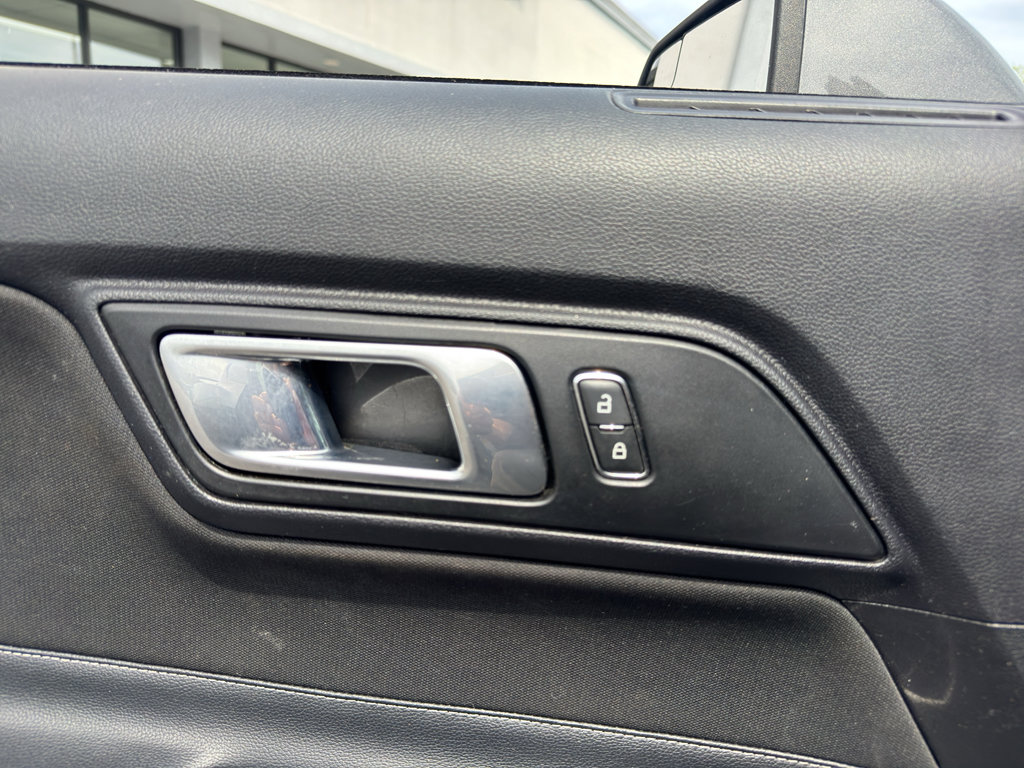 Used 2019 Ford Mustang GT image 18