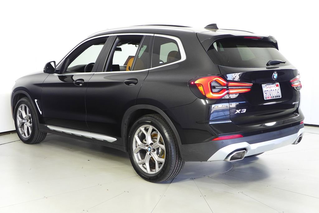 Used 2023 BMW X3 sDrive30i w/ Premium Package image 9