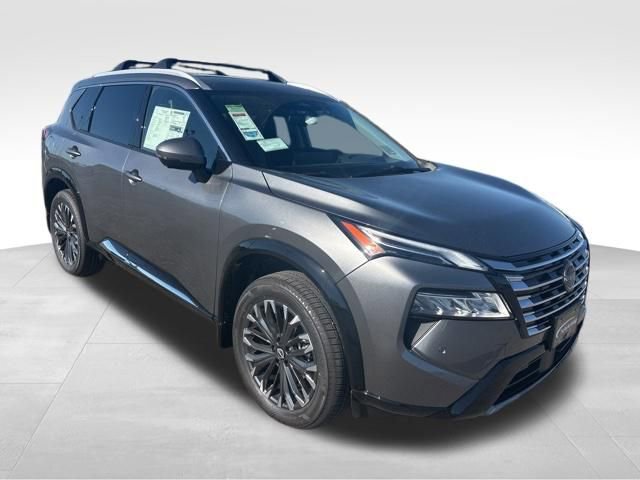 New 2026 Nissan Rogue Platinum w/ Platinum Premium Package image 3