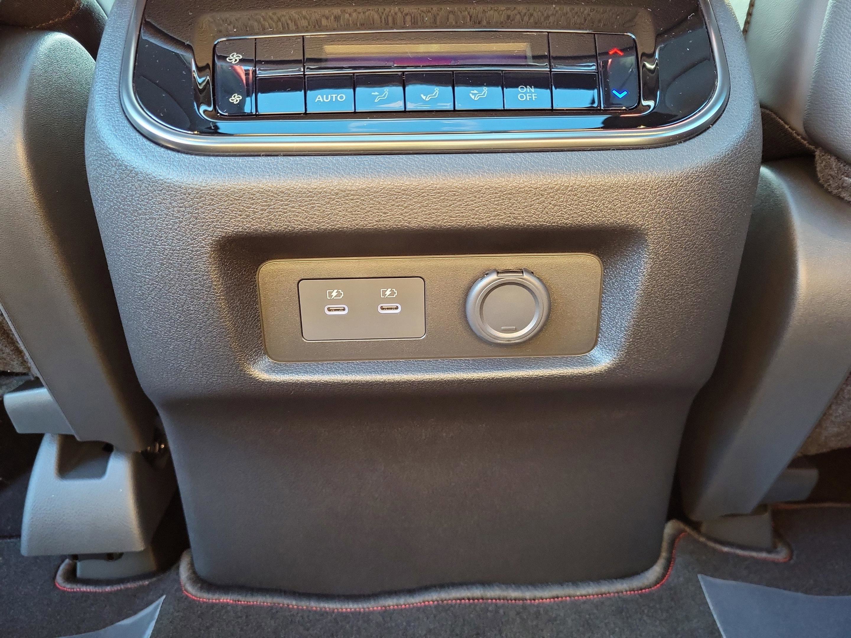 New 2026 Nissan Armada NISMO image 17