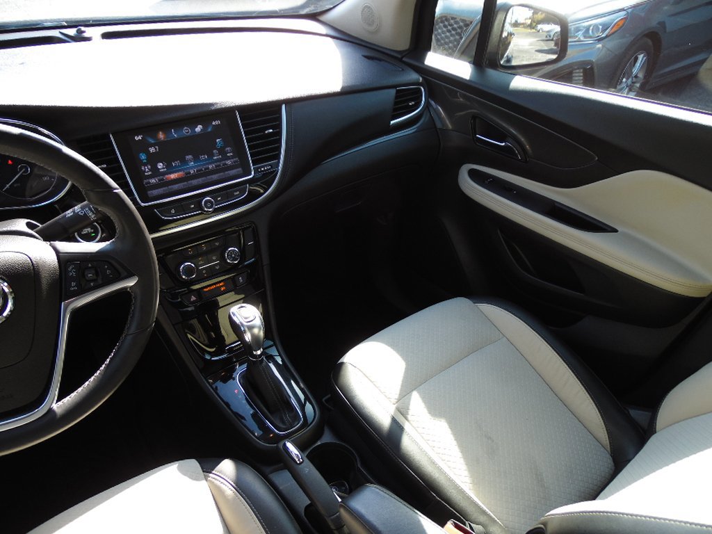 Used 2017 Buick Encore Preferred FWD image 9