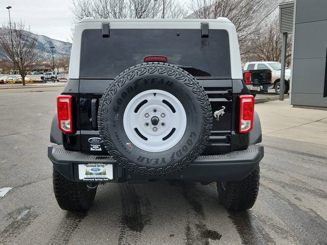 New 2025 Ford Bronco Heritage Edition image 4