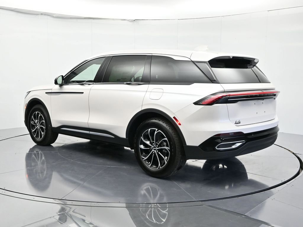 New 2026 Lincoln Nautilus Premier image 8