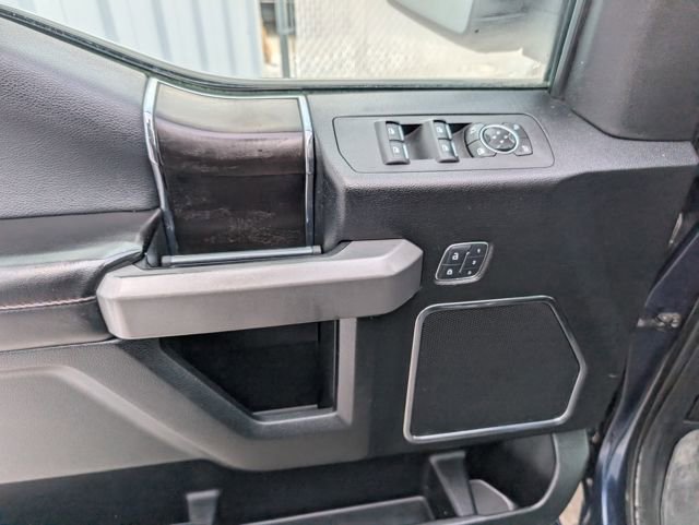 Used 2018 Ford F150 Platinum w/ Equipment Group 701A Luxury image 11