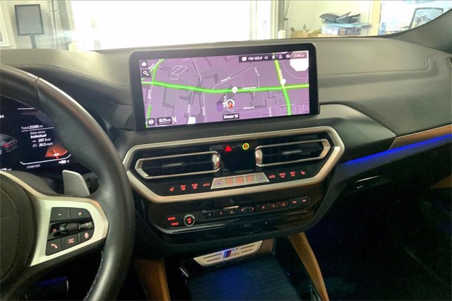 Certified 2022 BMW X4 M40i w/ Premium Package image 6