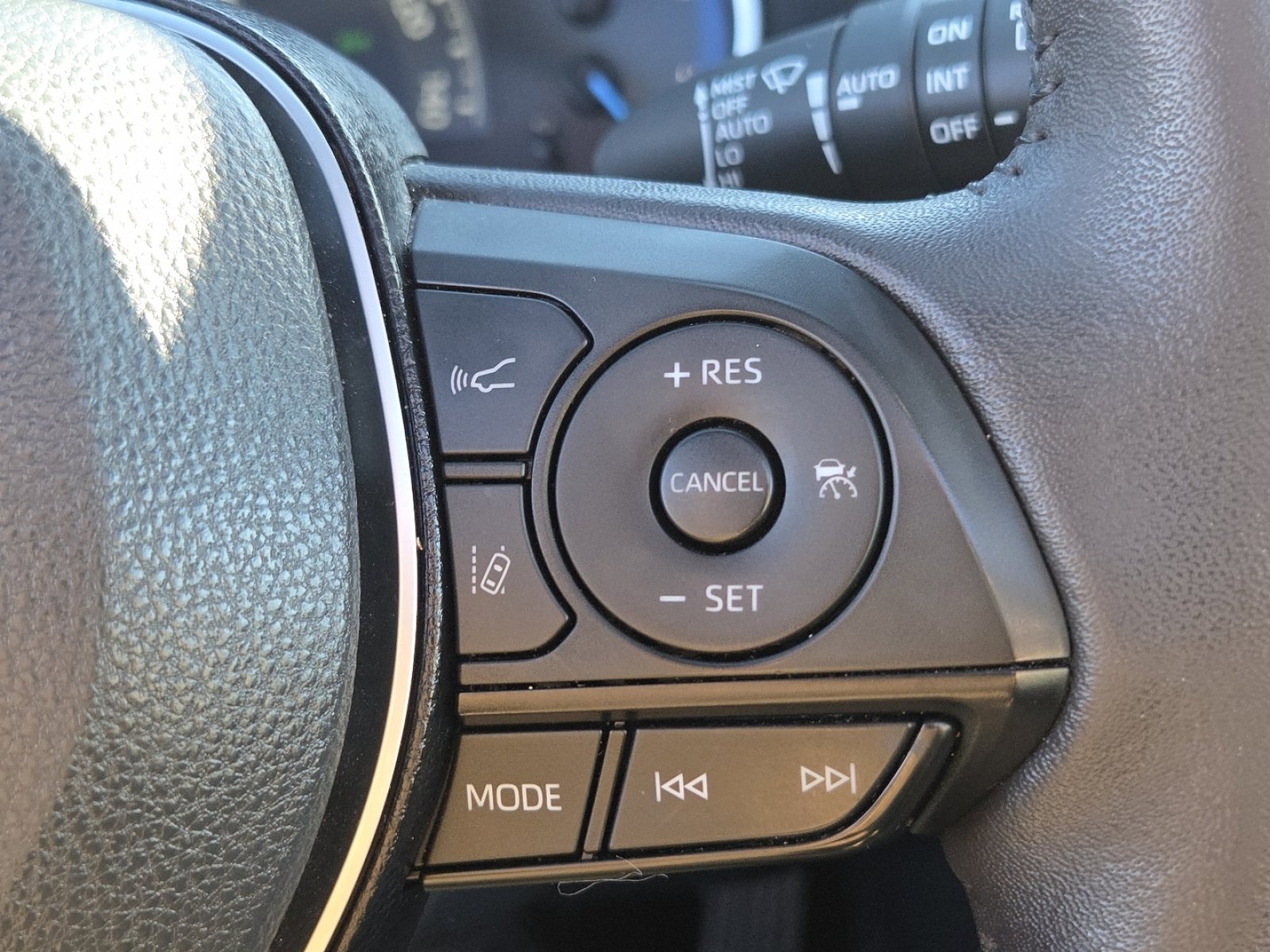 Used 2024 Toyota RAV4 XSE w/ Weather Package image 34