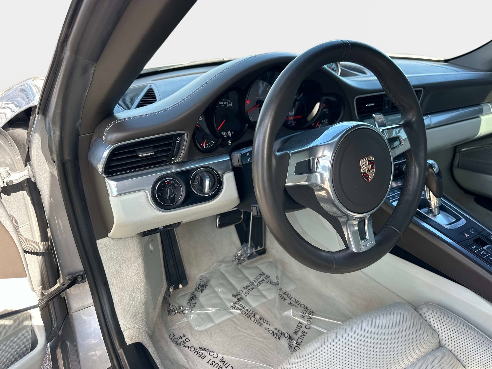 Used 2012 Porsche 911 Carrera S image 18