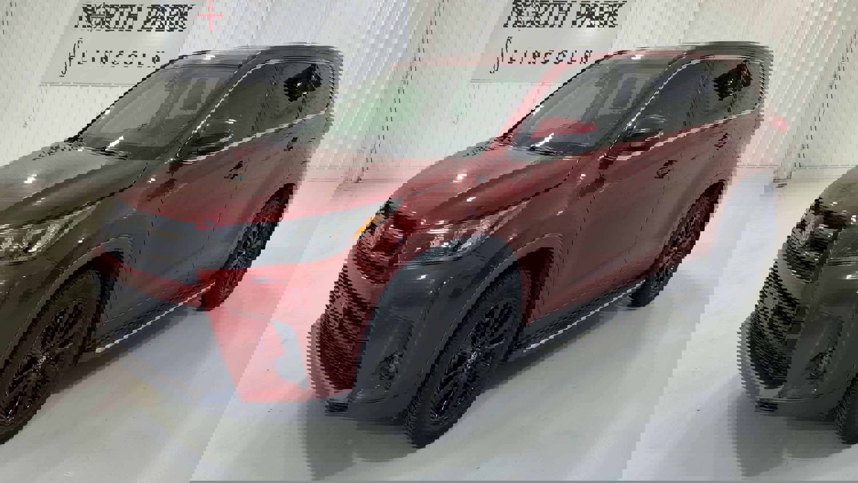 Used 2019 Toyota Highlander SE image 5