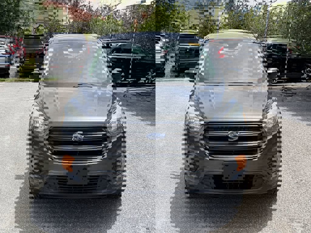 Used 2018 Ford Escape S FWD image 3