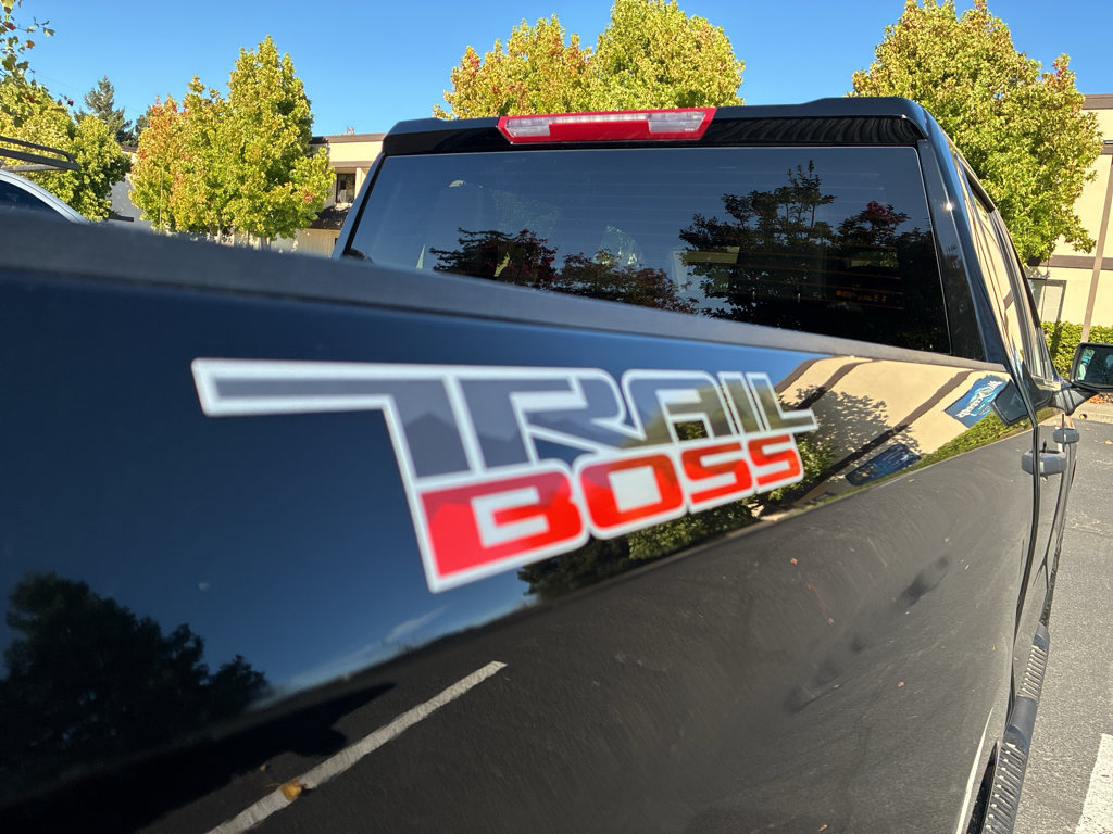 Used 2026 Chevrolet Silverado 1500 Custom Trail Boss AWD/4WD image 8