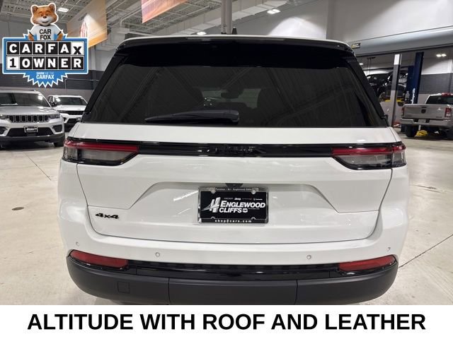 Used 2023 Jeep Grand Cherokee Altitude image 19