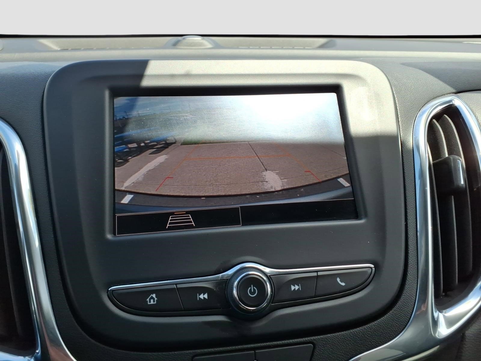 Used 2024 Chevrolet Equinox LT AWD/4WD image 19