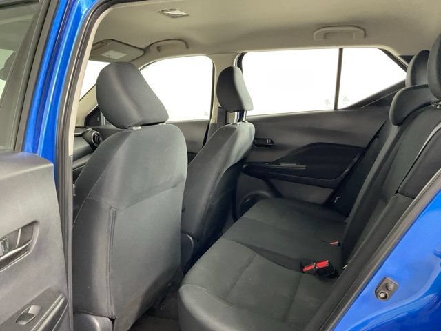 Used 2024 Nissan Kicks S FWD image 11