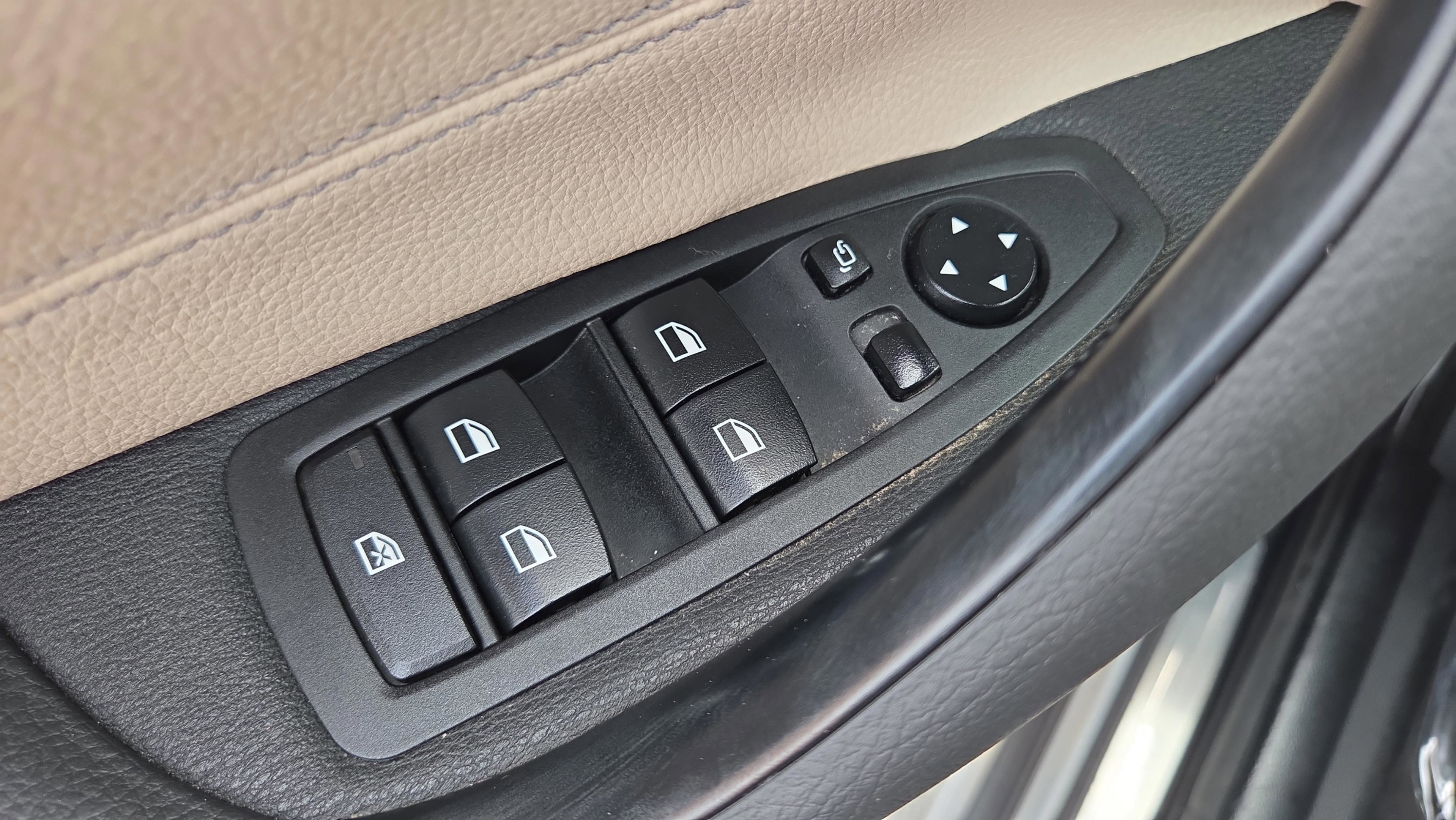 Used 2017 BMW X1 xDrive28i image 40