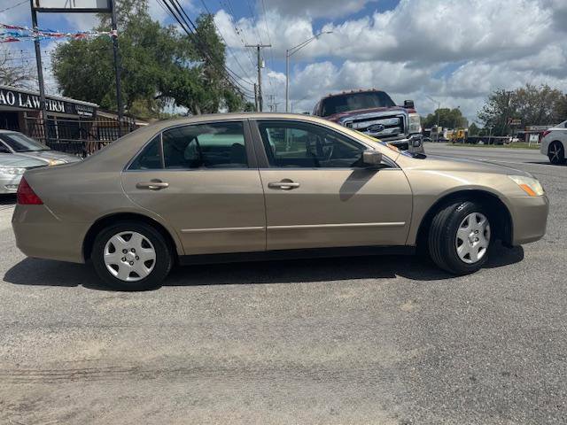 Used 2007 Honda Accord LX image 8
