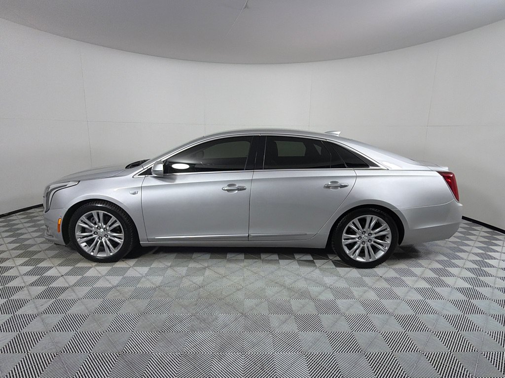 Used 2019 Cadillac XTS Luxury FWD image 6