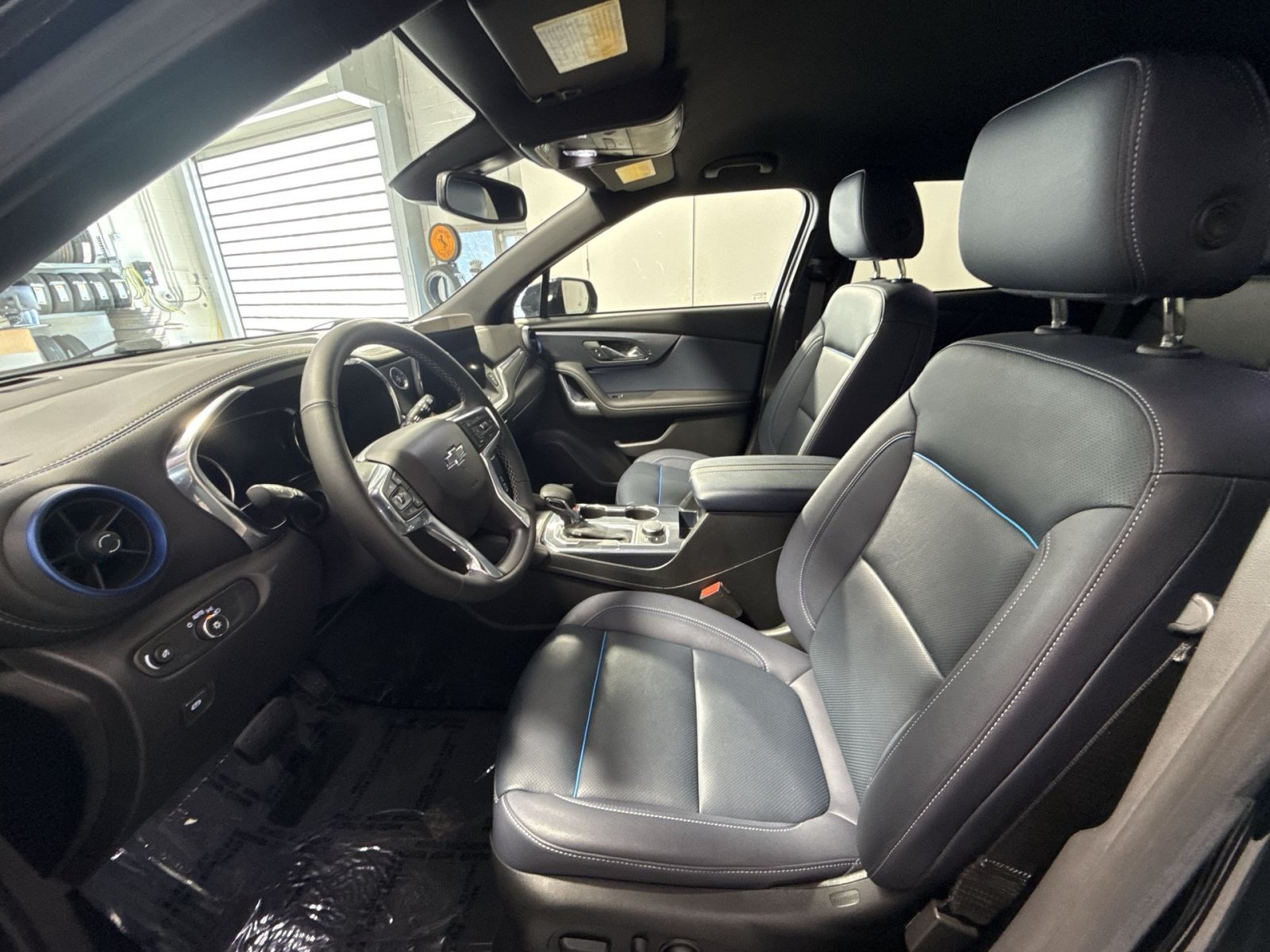 Used 2024 Chevrolet Blazer RS FWD image 14