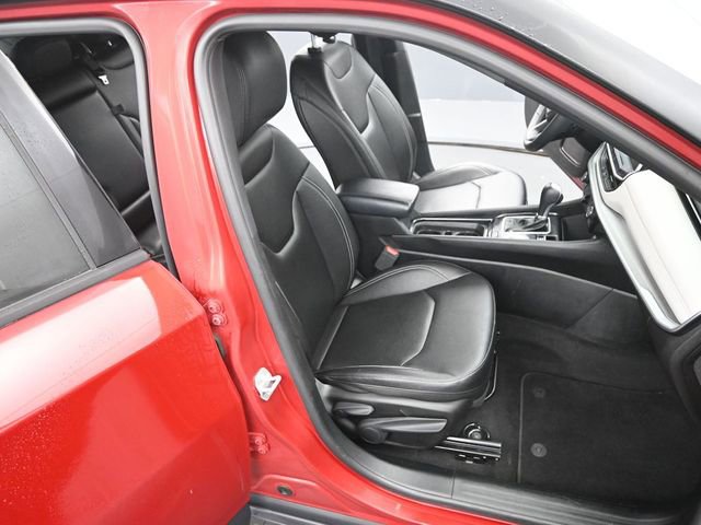 Used 2025 Jeep Compass Limited image 19