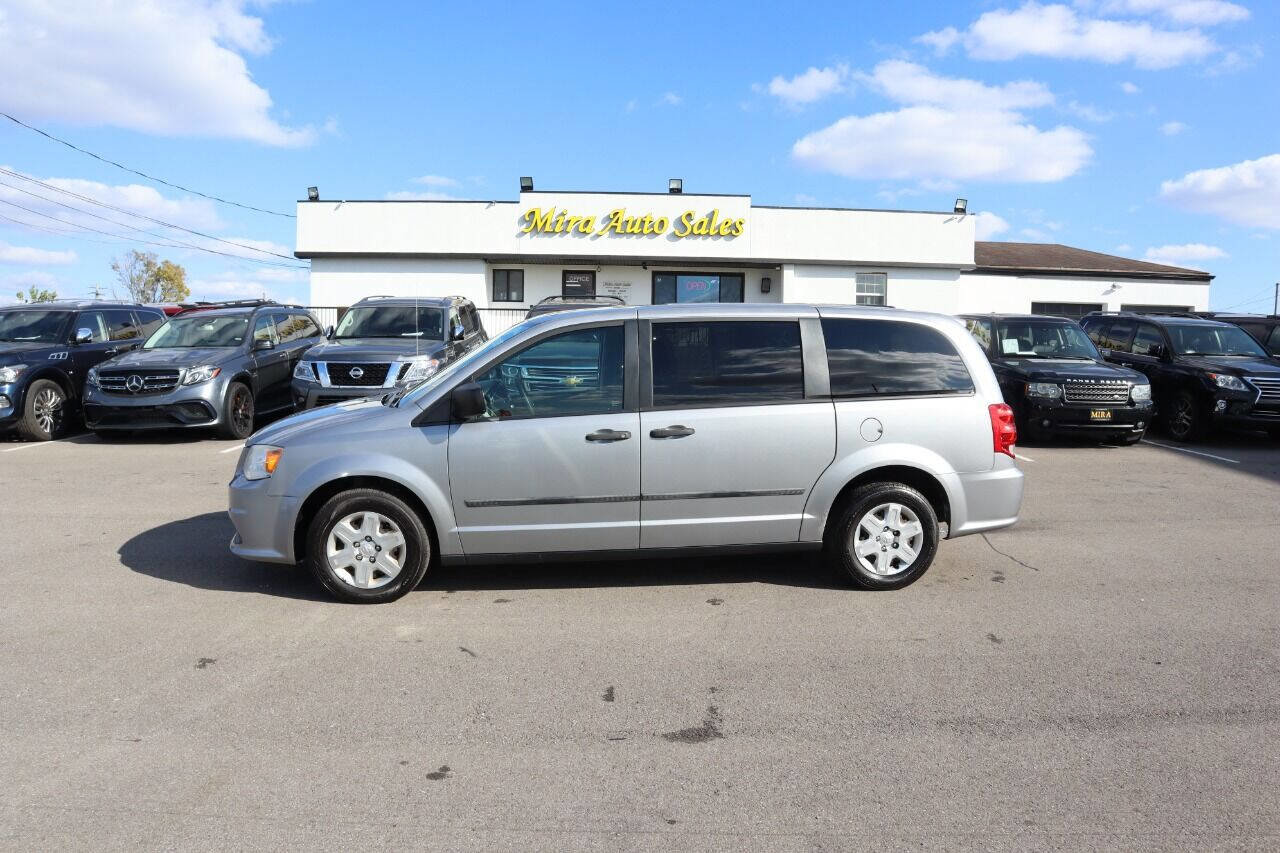 Used 2013 RAM C/V Tradesman image 1