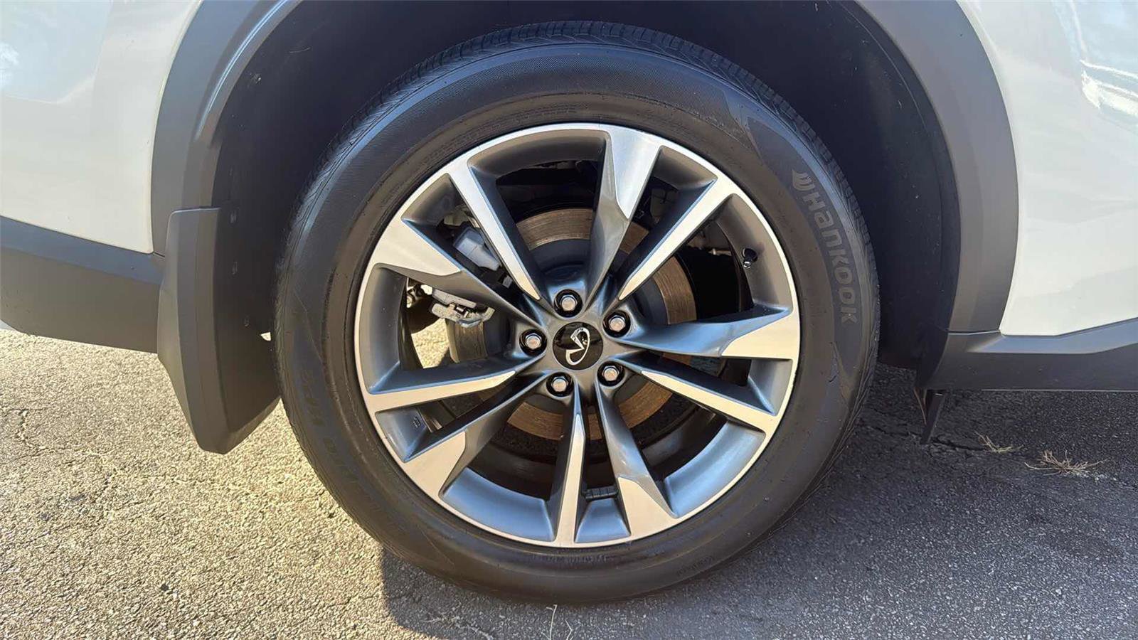 Certified 2025 INFINITI QX60 Luxe w/ Cargo Package image 28