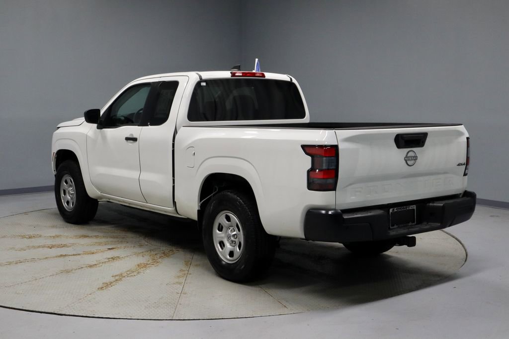 Certified 2025 Nissan Frontier S image 9