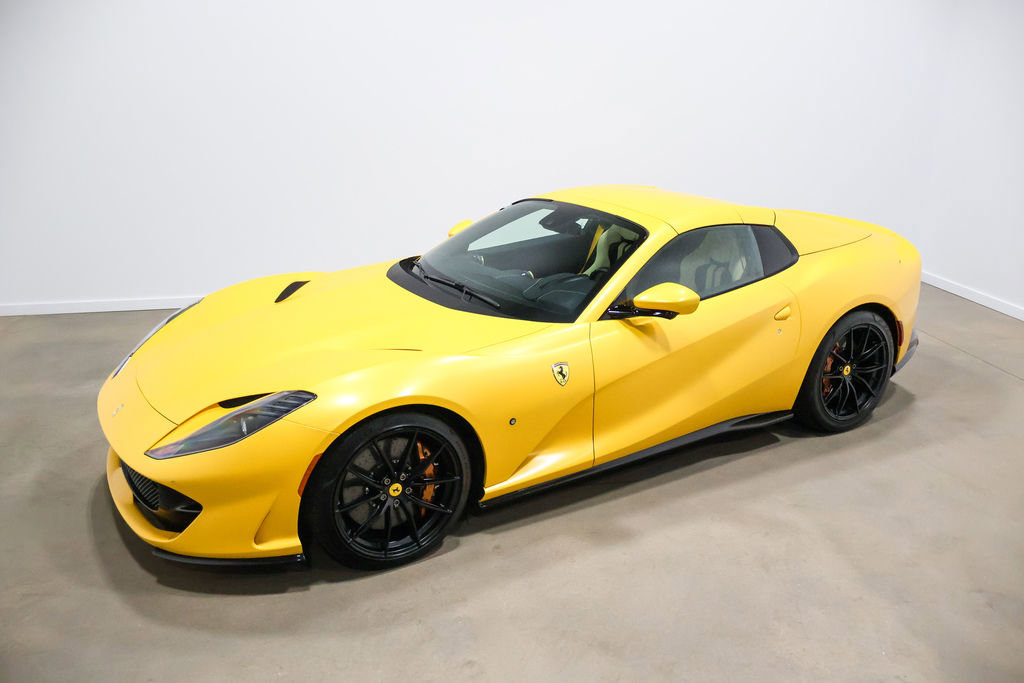 Used 2022 Ferrari 812 GTS image 14