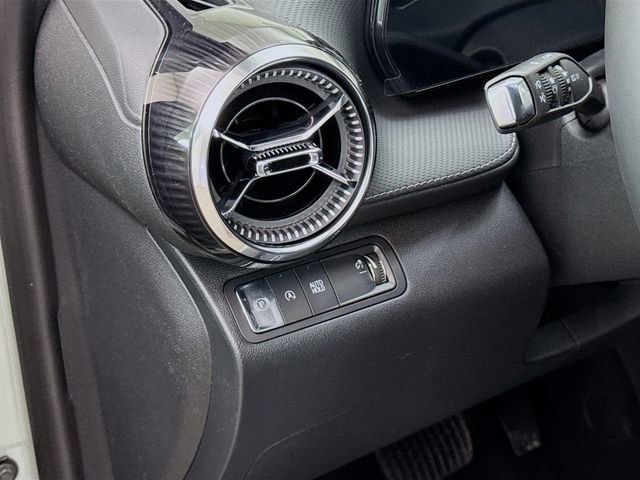 New 2026 Chevrolet Equinox LT image 12