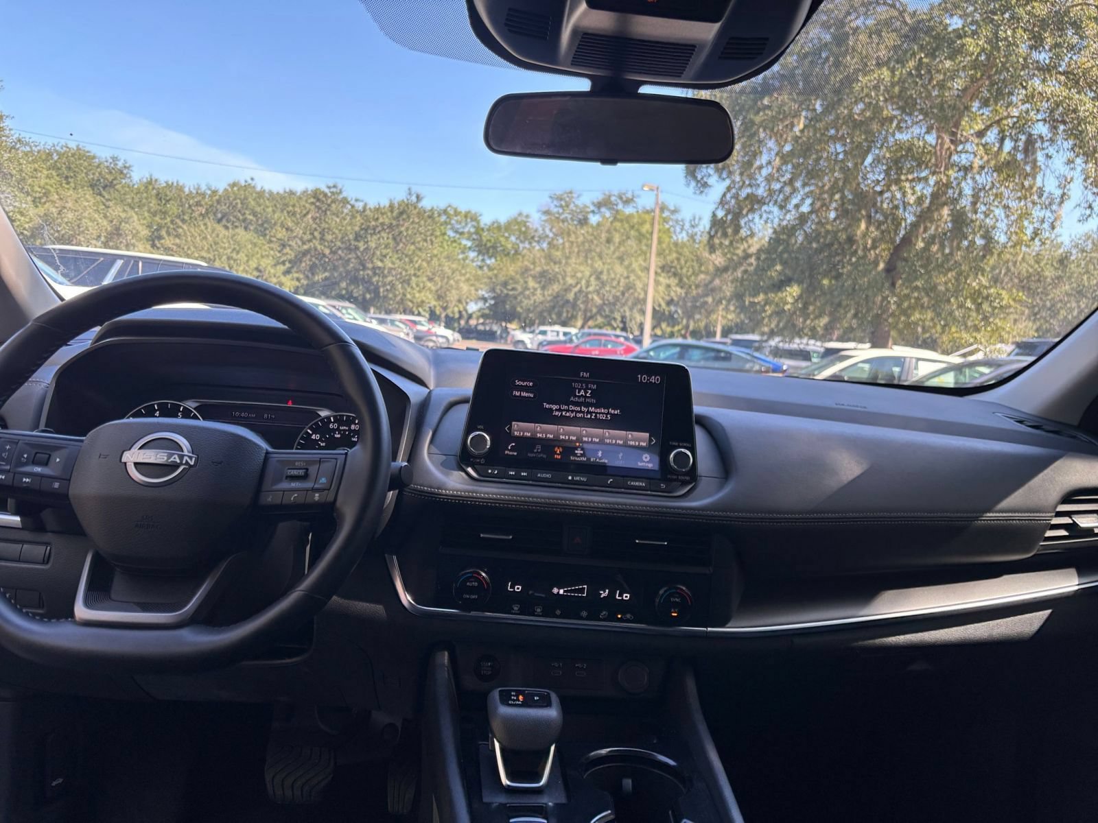 Used 2025 Nissan Rogue SV AWD/4WD image 33