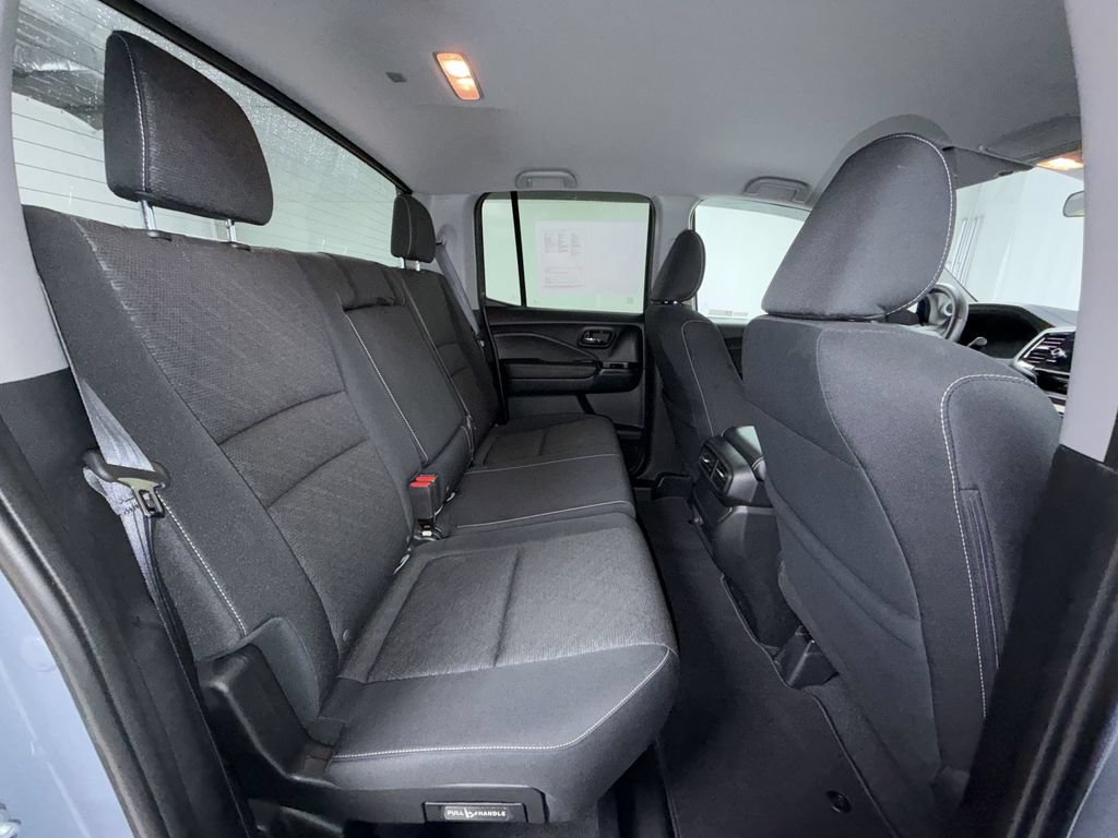 Used 2024 Honda Ridgeline Sport image 17