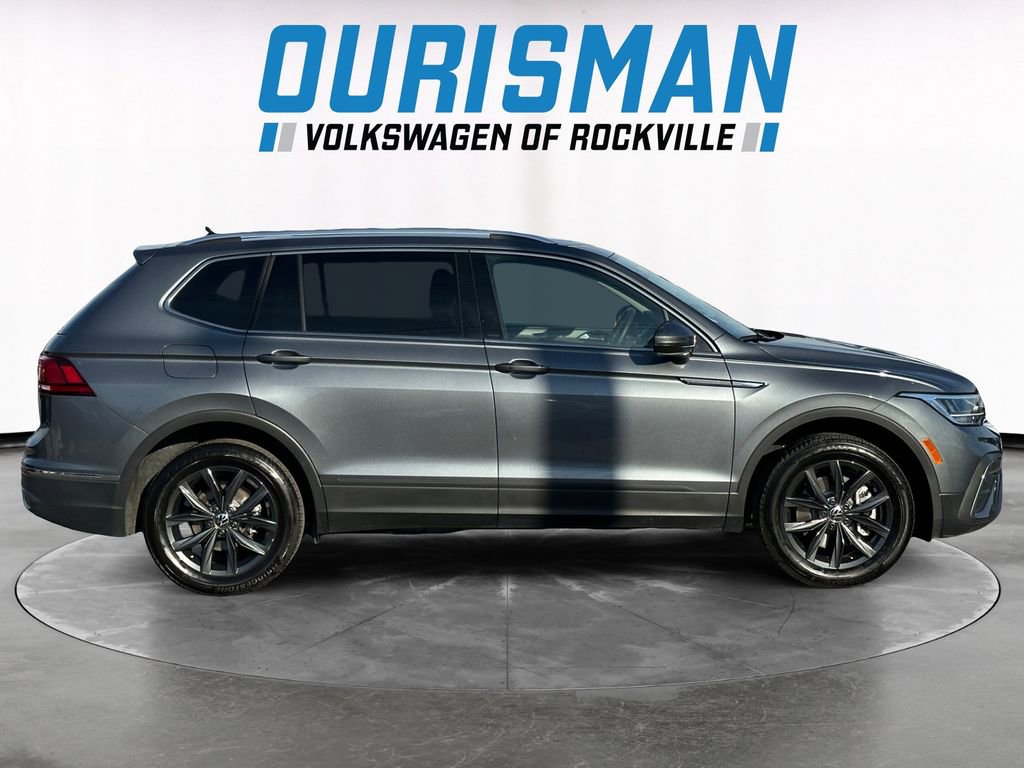 Used 2024 Volkswagen Tiguan SE image 7