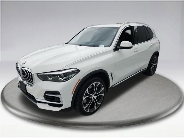 Used 2023 BMW X5 xDrive40i w/ Premium Package image 17