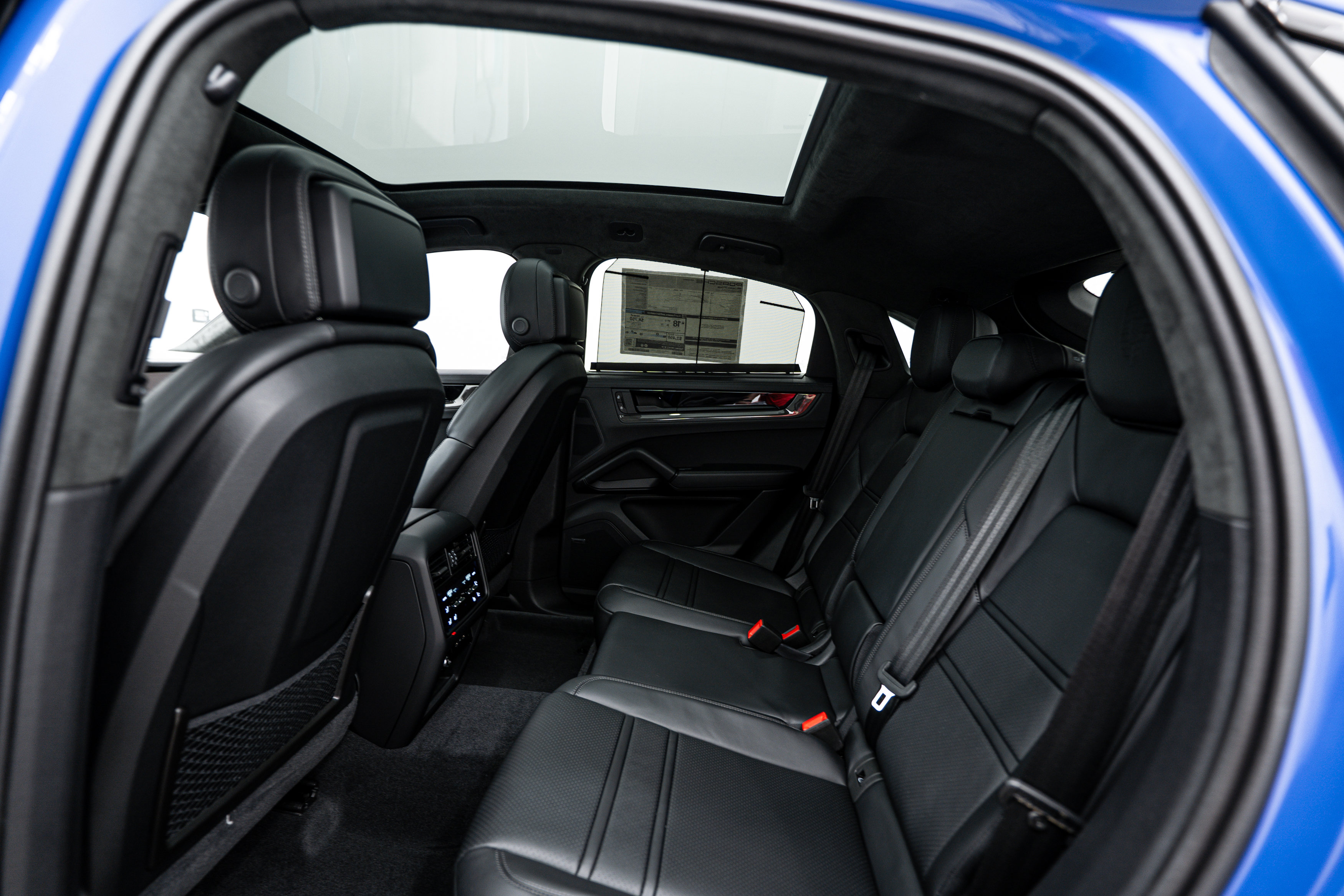 New 2026 Porsche Cayenne GTS image 24