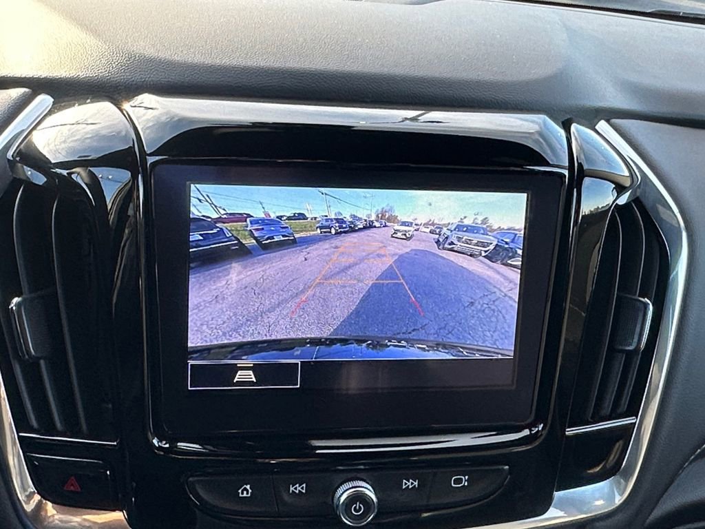 Used 2023 Chevrolet Traverse LT w/ LPO, Cargo Package image 16